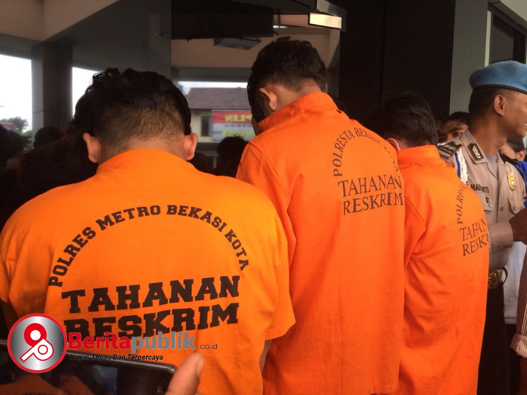 Satreskrim Polres Metro Bekasi Kota Berhasil Menangkap tiga Orang dari Empat Pelaku Pemerkosaan