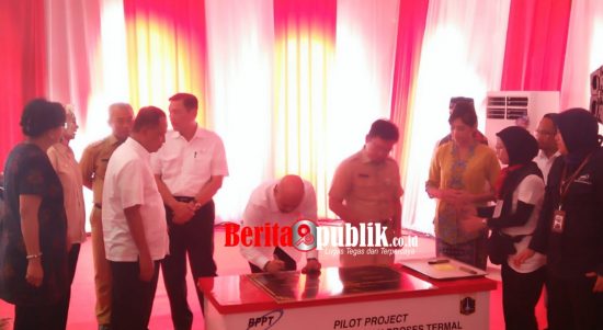 Badan Pengkajian dan Penerapan Teknologi (BPPT) menggelar Pilot Project Pengolahan Sampah Termal berlokasi di Tempat Pembuangan Akhir (TPA) Bantar Gebang