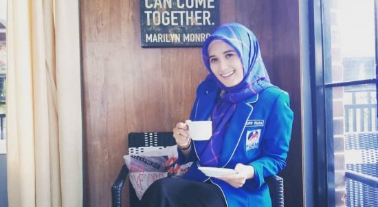 Reni Fitriani, Caleg Dapil 2, Kuningan, Jawa Barat