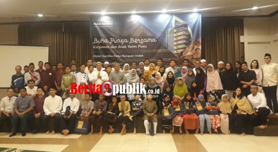 Suasana Hotel Santika Premiere KHI Bekasi Gelar Bukber dan Santunan Anak Yatim
