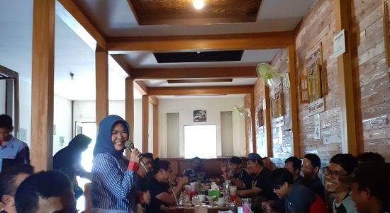 Anggota Komisi V DPR RI dari Dapil Kota Bekasi - Depok, Intan Fauzi