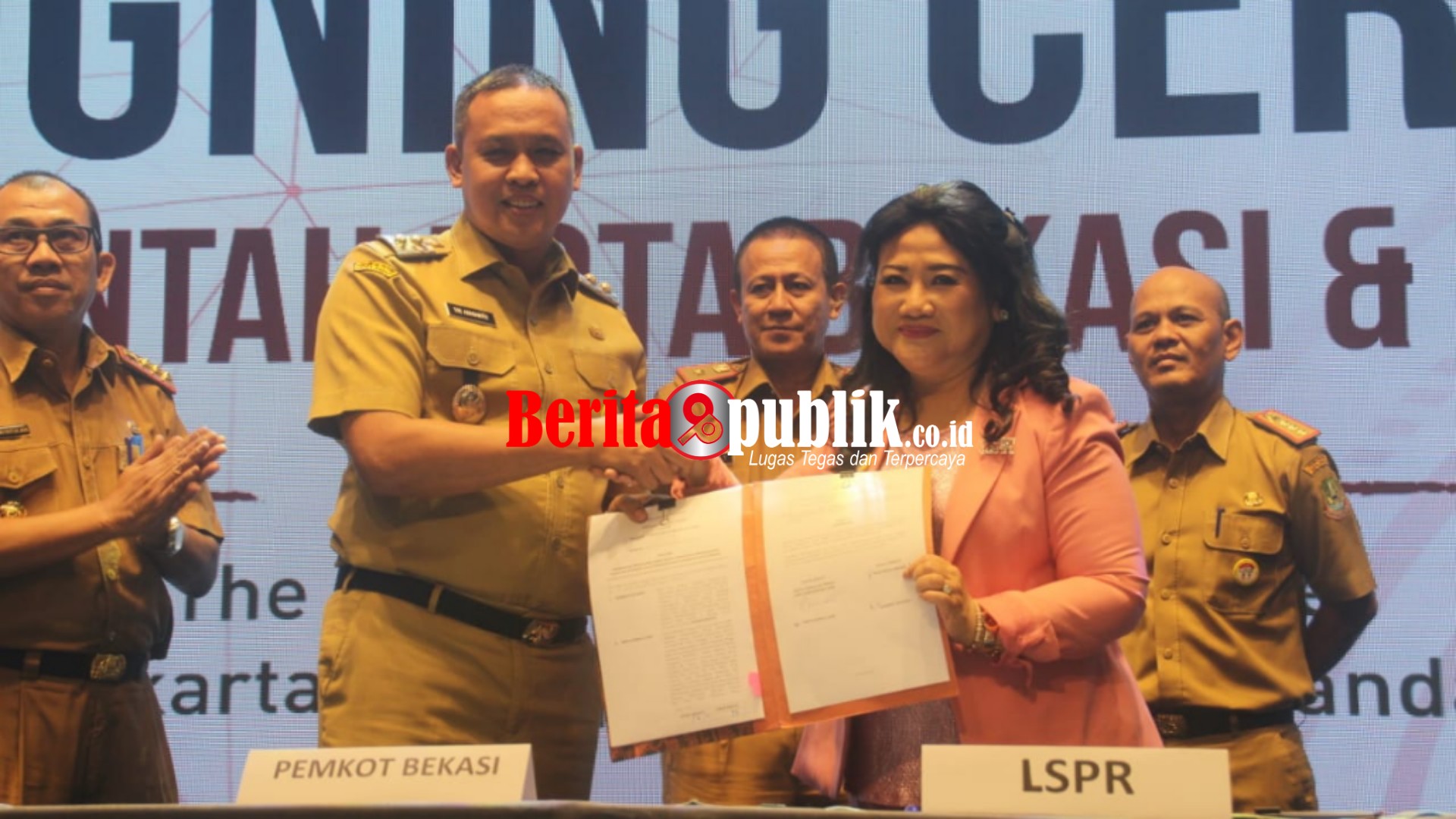 Momentum Anniversary ke 27 LSPR (London School of Public Relations).