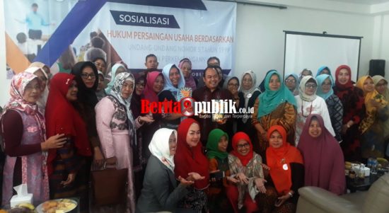Komisi Pengawas Persaingan Usaha (KPPU) dan Bale Perempuan Gelar Sosialisasi Hukum Persaingan Usaha berdasarkan Undang - Undang Nomor 5 Tahun 1999.