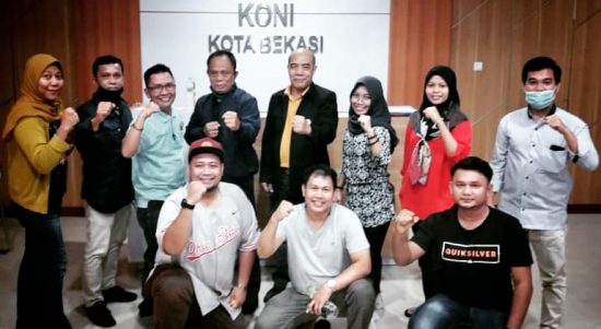 Indonesia Beladiri Amatir Mixed Martial Arts (IBA MMA) Kota Bekasi ditunjuk dan dipercaya oleh IBA MMA Jawa Barat (Jabar) untuk menghelat Choaching Clinic 2020 di Kota Bekasi, Senin, (21/9).
