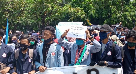 Aliansi STIE Tribuana Tuntut Transparasi Anggaran Pendidikan Mahasiswa
