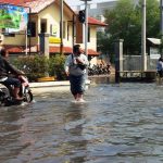 Wilayah Bekasi Tergenang Air, Kamis, (21/1).