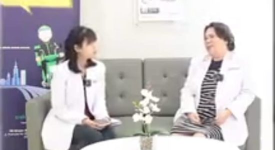 Dokter Leila Lengkong selaku Dokter spesialis Bedah di Siloam Hospital Bekasi Sepanjang Jaya, Selasa, (22/11).